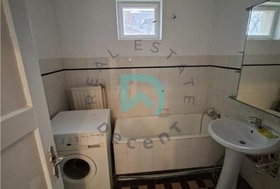 Casă individuală cu 3 camere cu Canalizare în Stupini - 11