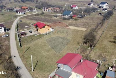 Teren de 3591 mp, în Aghireșu - 5