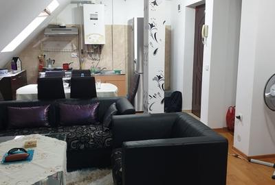 Apartament cu 3 camere semidecomandat în Florești - 4