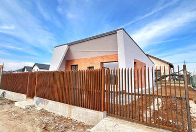 Casa moderna | Parter | 3 camere +2 bai | Teren 325mp - 2