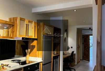 Apartament cu 3 camere semidecomandat în Central - 3