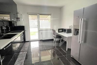 Triplex, curte generoasa, garaj, zona Eroilor - 10