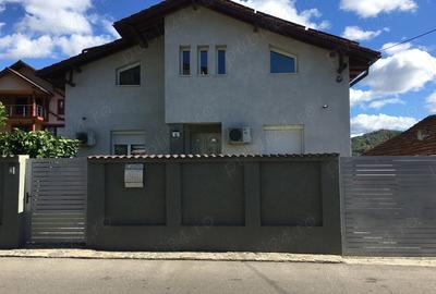 Casă cu 6 camere în Curtea de Argeș - 10