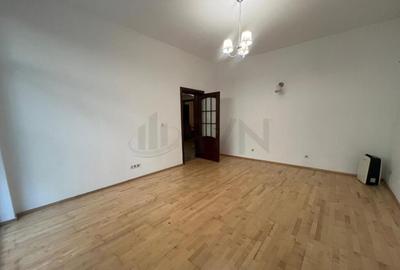 Apartament 3 camere Cotroceni in Vila
