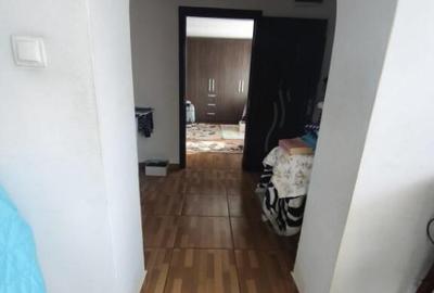 Casa 4 camere, 6000mp teren, zona centrala, Negostina, Siret - 17