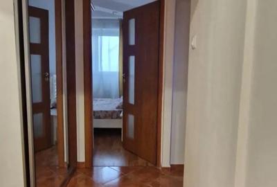 Apartament cu 3 camere decomandat în Central - 4