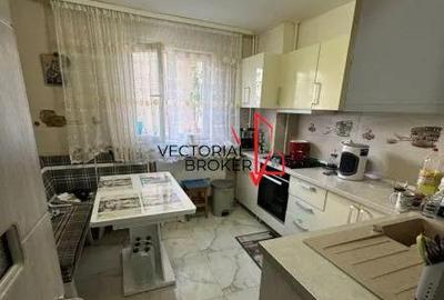 Apartament cu 4 camere decomandat, mobilat în Dristor - 1