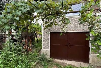 Casă renovată Bujoreni intrare Rm. Vâlcea lângă Muzeu - 2