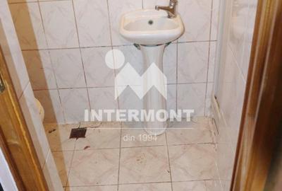 Apartament cu 4 camere decomandat în Valea Alba - 12