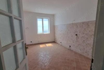 Casă cu 6 camere în Central - 4