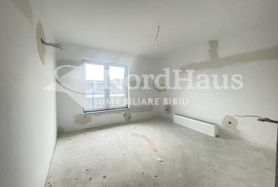 Duplex cu 4 camere cu Teren 264 Mp în Rășinari - 12