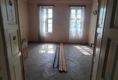 Apartament cu 2 camere în Central - 2