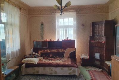 Casă cu 4 camere în Bratovoești - 2