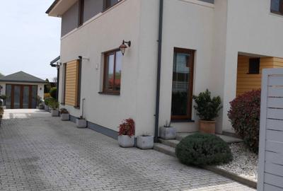 Casă cu 3 camere în Central - 8