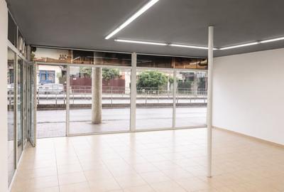Spațiu comercial, de 80 mp, în Colentina - 2