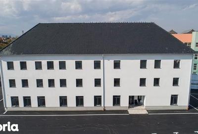 Spațiu comercial, de 1,200 mp, în Lazaret - 1