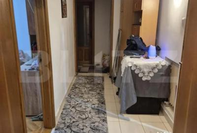 Apartament cu 3 camere decomandat în George Enescu