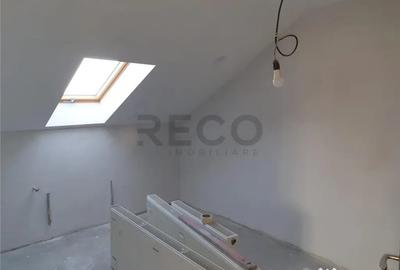 Casă cu 5 camere cu Teren 1480 Mp în Biharia - 10