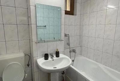 Apartament cu 2 camere decomandat în Colentina