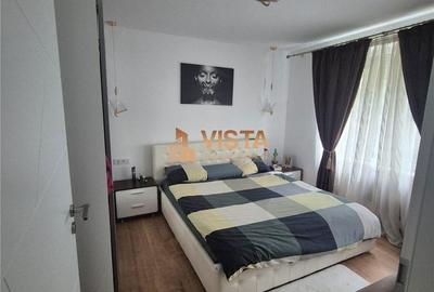 Apartament cu 3 camere în Tractorul