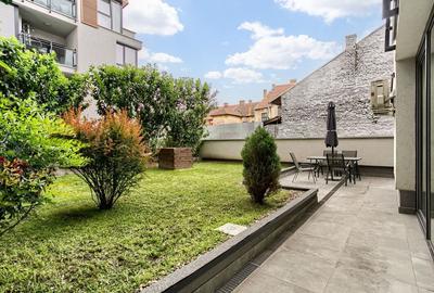 De închiriat Birou de Lux, Zona Centrlă, la Preț Promoțional - 10