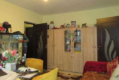 P-ta Victoriei metrou,bl.reabilitat,2/8,AC,balcon inchis,mobilat. - 3