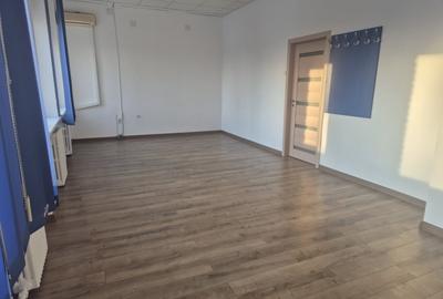 Birou, de 91.73999786377 mp, în Crângași - 6