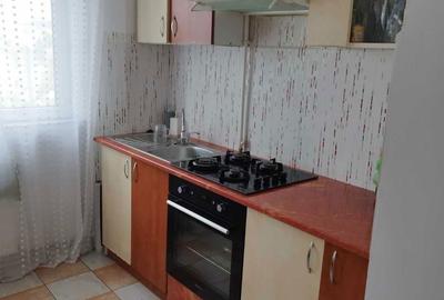 Apartament cu 2 camere semidecomandat în Decebal - 4