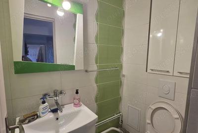 Apartament cu 3 camere decomandat în Dacia - 2