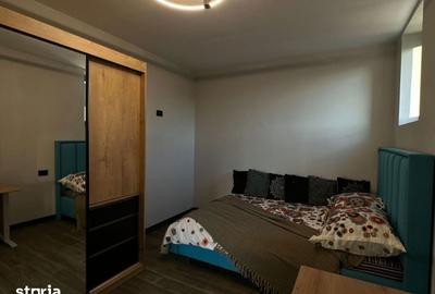 Casă cu 4 camere cu Teren 400 Mp în Vlădești - 2