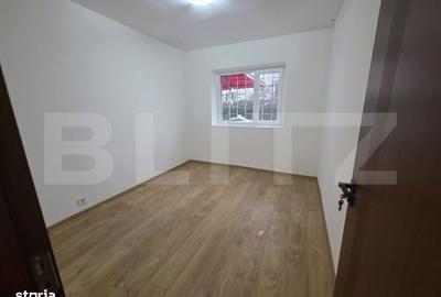 Spațiu comercial, de 70 mp, în Micro 11 - 11