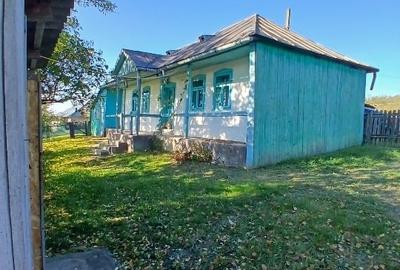 Vând  Casa locuibila batranească - 1