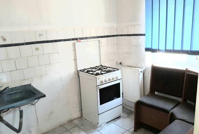 Apartament cu 3 camere decomandat în Pantelimon - 2