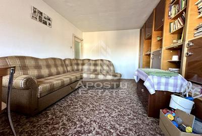 Apartament cu 2 camere decomandat, mobilat în Soarelui