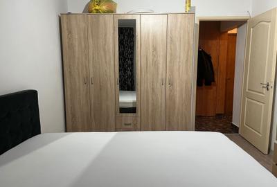 Garsonieră decomandată, mobilată în Pajura