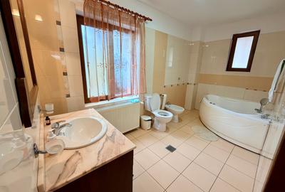 Casa individuala in zona exclusivista P+1+Pod. 5 cam.Util 218mp. Teren 500mp - 17