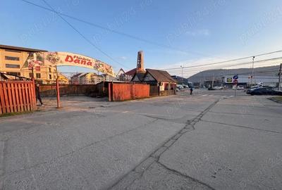 Spațiu comercial, de 70 mp, în Central - 3