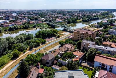 Casă pe Faleza Mureșului - 2