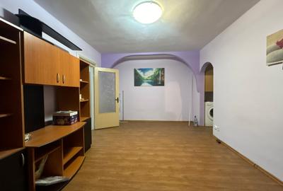 Titan 2 Camere Parter 52 Mp Instalatii Schimbate 12 Min Metrou - 2