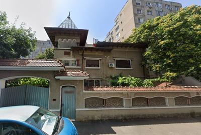 Casă individuală cu 15 camere cu Canalizare în Rahova - 1