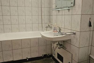 Apartament cu 2 camere semidecomandat în Central - 2