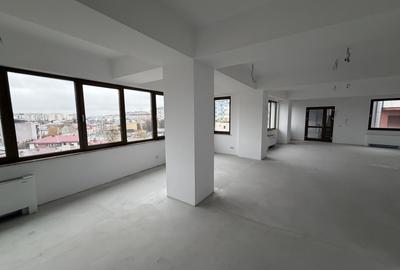 Spațiu comercial, de 126.31999969482 mp, în Unirii - 4