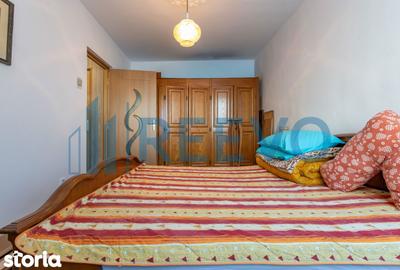 Apartament cu 3 camere semidecomandat, mobilat în Cornișa - 5