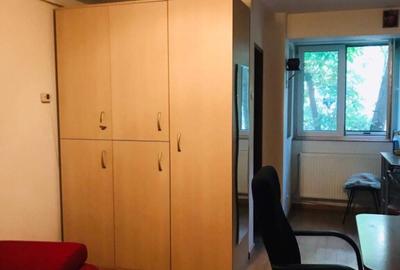 Garsoniera in Campusul Universitar Tudor Vladimirescu - 1