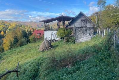 Casă cu 4 camere în Secăria - 6