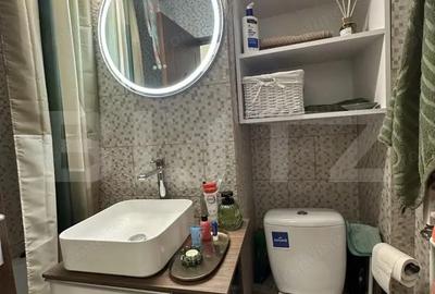 Apartament cu 2 camere semidecomandat în Dâmbu Pietros