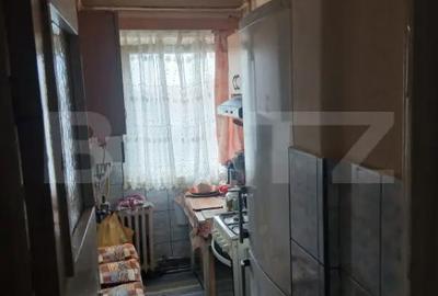 Apartament cu 2 camere decomandat în Micro 15