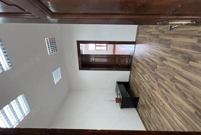 Spațiu comercial, de 30 mp, în Central - 2