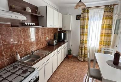 Apartament cu 2 camere decomandat în 7 Noiembrie - 1