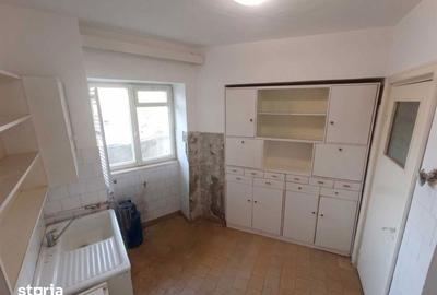 Apartament cu 2 camere decomandat în Decebal - 3